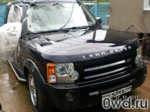 Битый автомобиль Land Rover Discovery