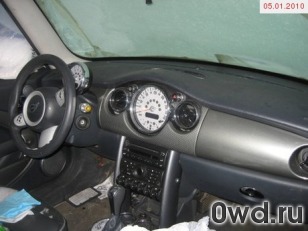 Битый автомобиль MINI Cooper