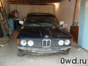 Битый автомобиль BMW 323