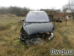 Битый автомобиль Ford Galaxy