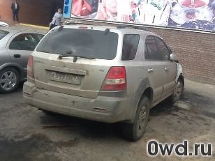 Битый автомобиль Kia Sorento