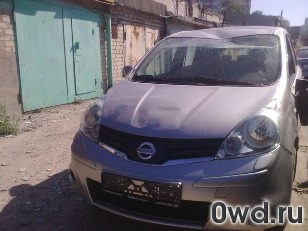 Битый автомобиль Nissan Note