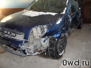 Битый автомобиль Ford Fusion