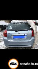 Битый автомобиль Toyota Corolla