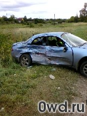 Битый автомобиль Toyota Sprinter Marino