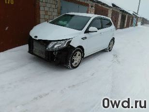 Битый автомобиль Kia Rio